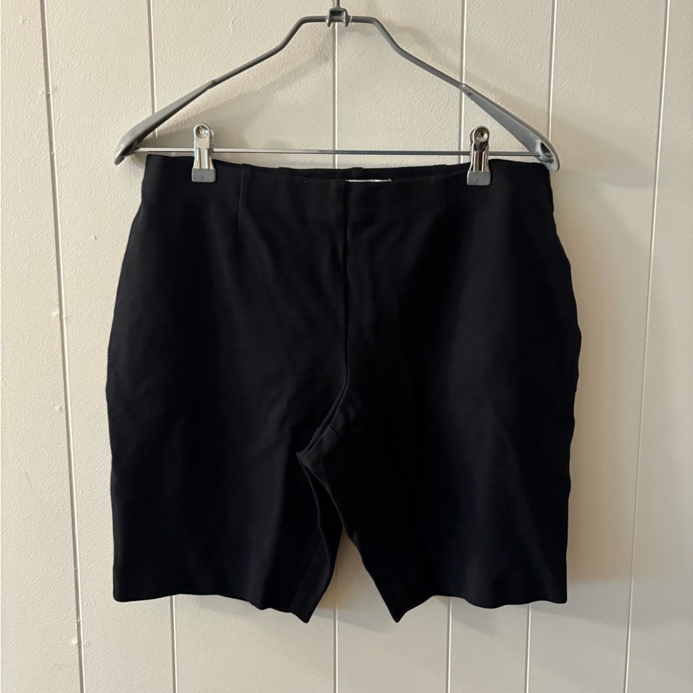 Coldwater Creek Women’s Large petite Black Flat Front Shorts casual